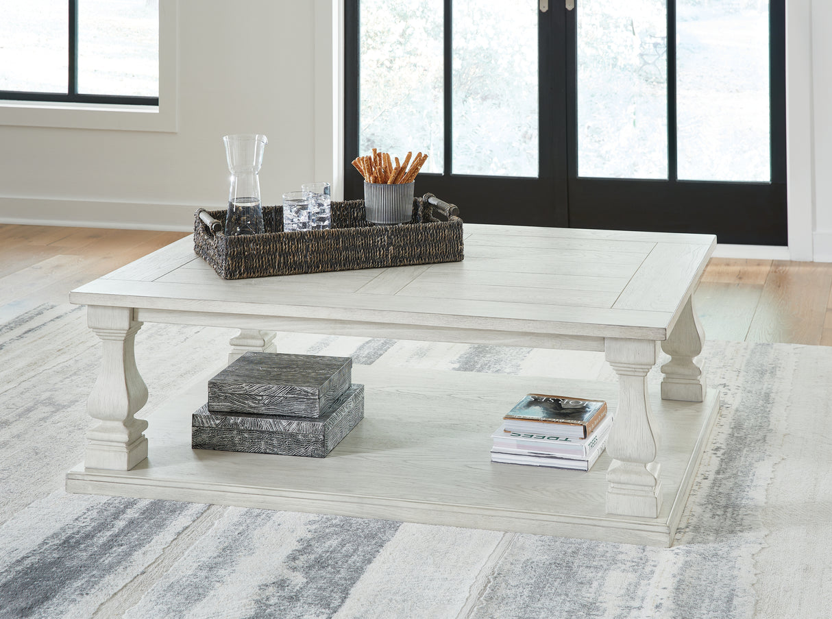 Nashville Furniture Outlets - Ashley Furniture - Arlendyne Coffee Table - Rectangular Cocktail Table / Antique White - T747-1