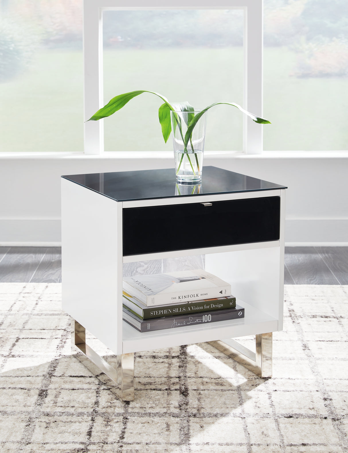 Nashville Furniture Outlets - Ashley Furniture - Gardoni End Table - Rectangular End Table / White/Black - T756-3