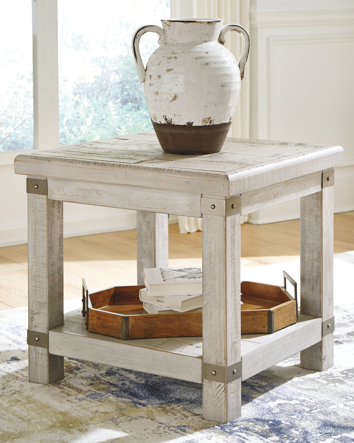 Nashville Furniture Outlets - Ashley Furniture - Carynhurst End Table - Rectangular End Table / Whitewash - T929-3