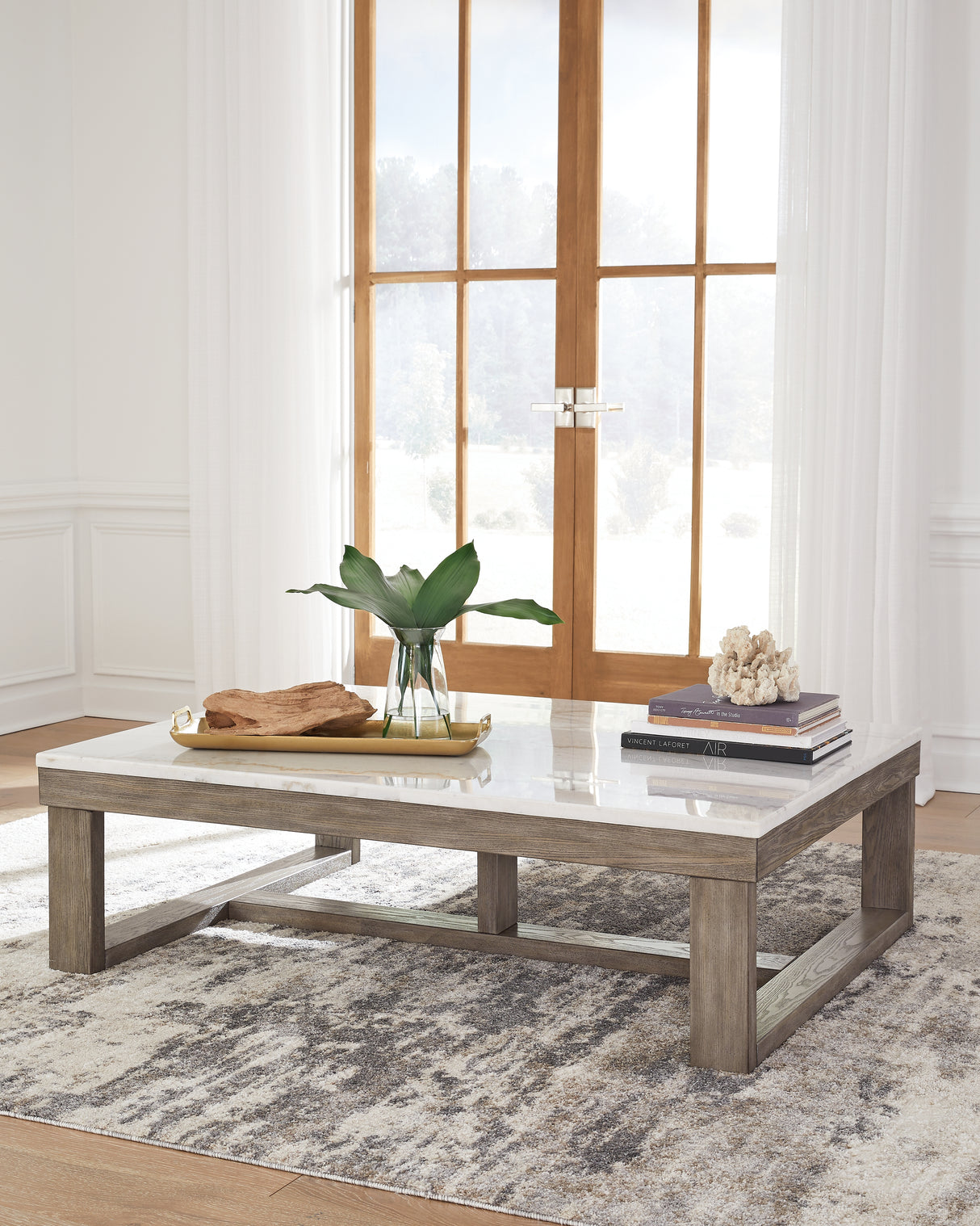 Nashville Furniture Outlets - Ashley Furniture - Loyaska Coffee Table - Rectangular Cocktail Table / Brown/Ivory - T789-1