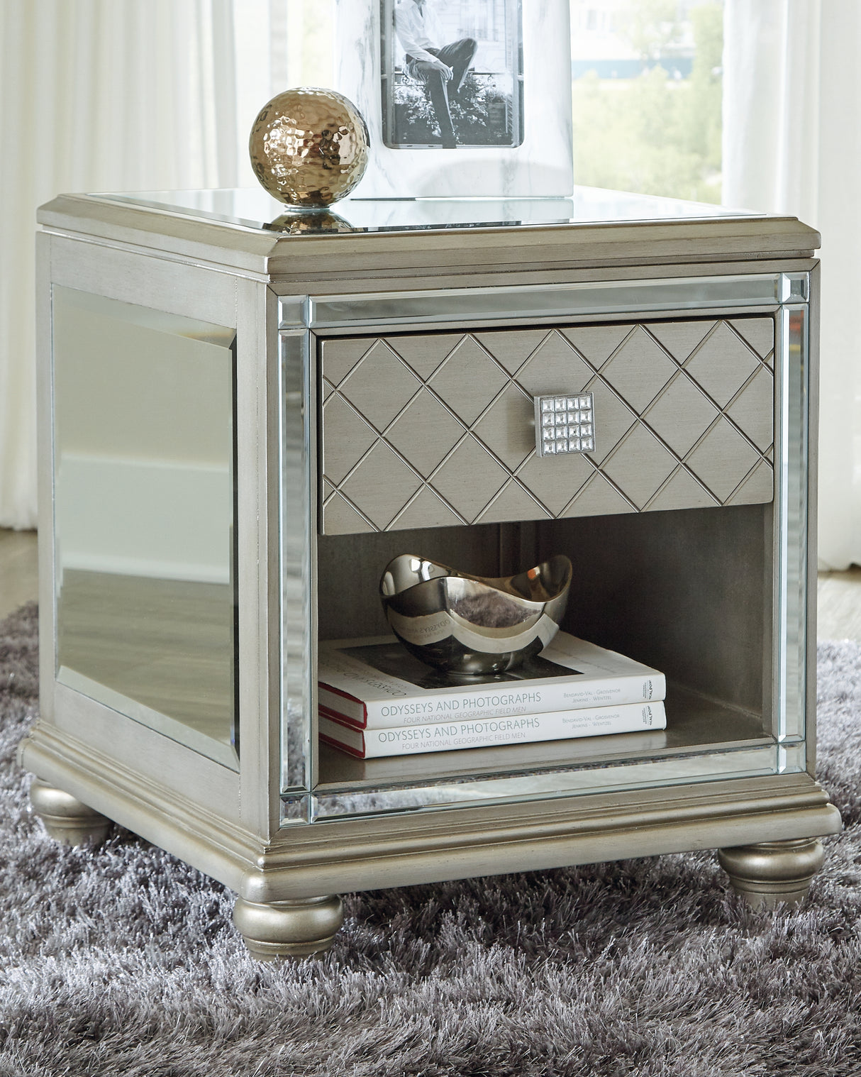 Nashville Furniture Outlets - Ashley Furniture - Chevanna End Table - Rectangular End Table / Platinum - T942-3