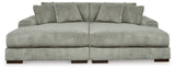 Lindyn Sectional