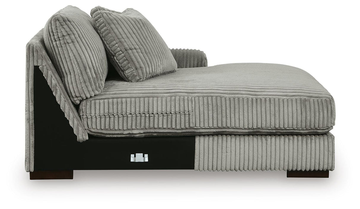 Lindyn 4-Piece Sectional with Double Chaise