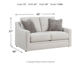 Maitelynn Living Room