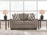 Loreo Living Room