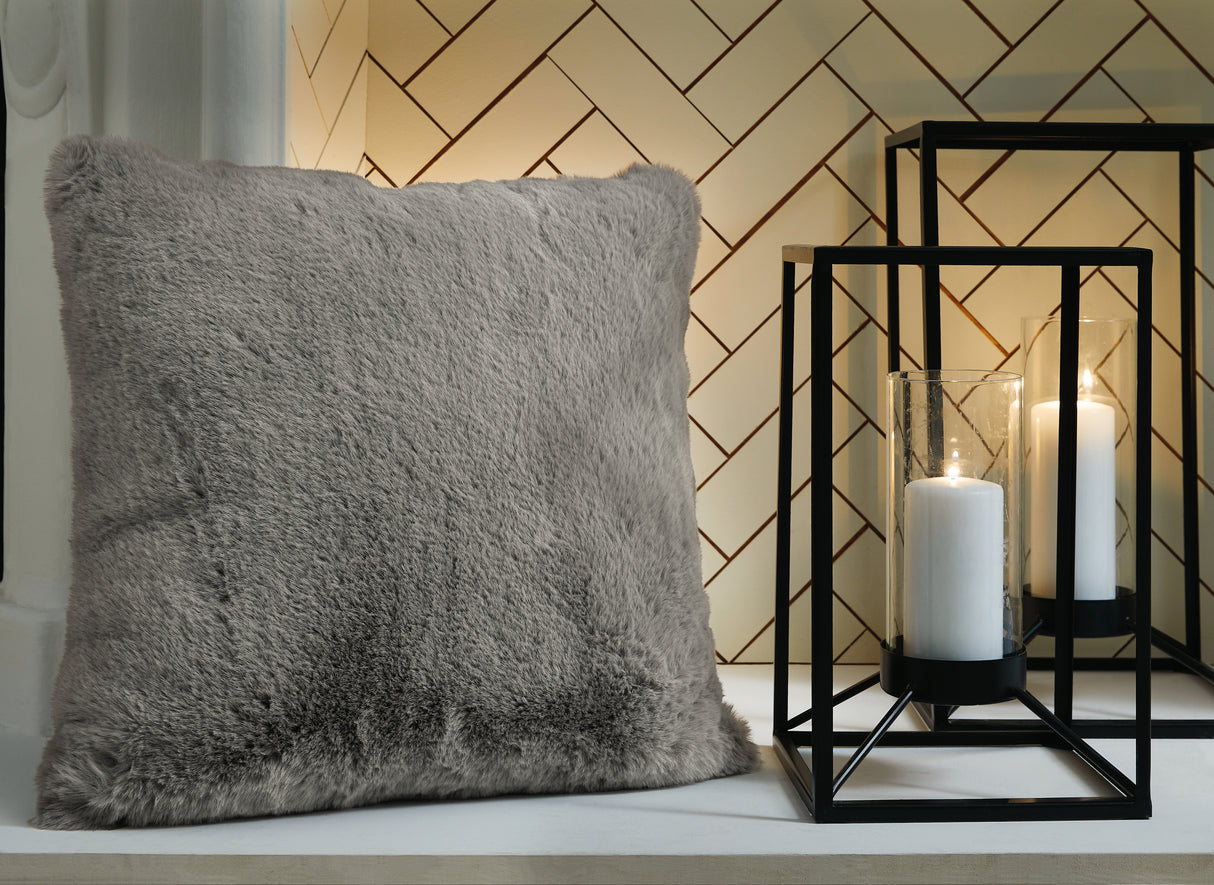 Nashville Furniture Outlets - Ashley Furniture - Gariland Pillows - Pillow (4/CS) / Gray - A1000868