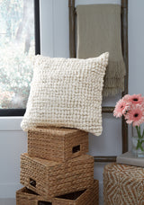 Nashville Furniture Outlets - Ashley Furniture - Aavie Pillows - Pillow (4/CS) / Ivory - A1000956