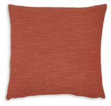 Thaneville Pillows