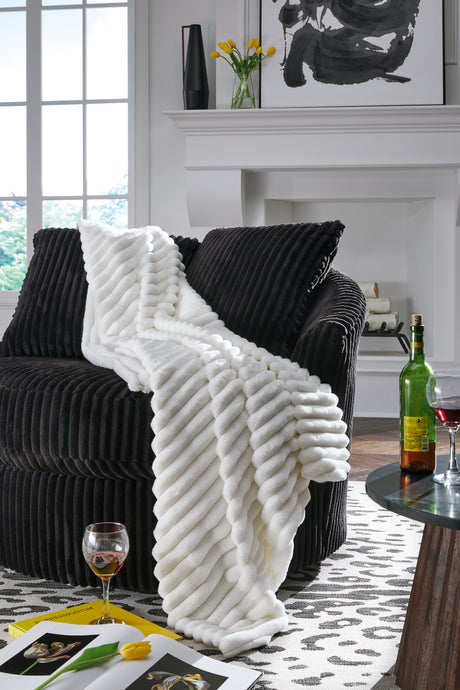 Nashville Furniture Outlets - Ashley Furniture - Alsonwell Throw (Set of 3) - Throw (3/CS) / White - A1001080