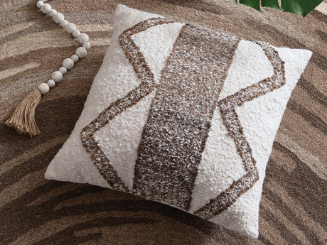 Nashville Furniture Outlets - Ashley Furniture - Brettwood Pillows - Pillow (4/CS) / Ivory/Brown - A1001125