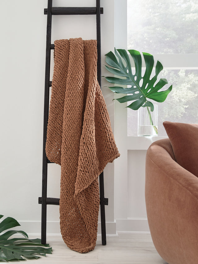 Nashville Furniture Outlets - Ashley Furniture - Chaddon Throw (Set of 3) - Throw (3/CS) - A1001179