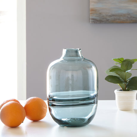 Nashville Furniture Outlets - Ashley Furniture - Lemmitt Vase - Vase / Amber - A2000541
