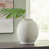 Nashville Furniture Outlets - Ashley Furniture - Clayson Vase - Vase - A2000654