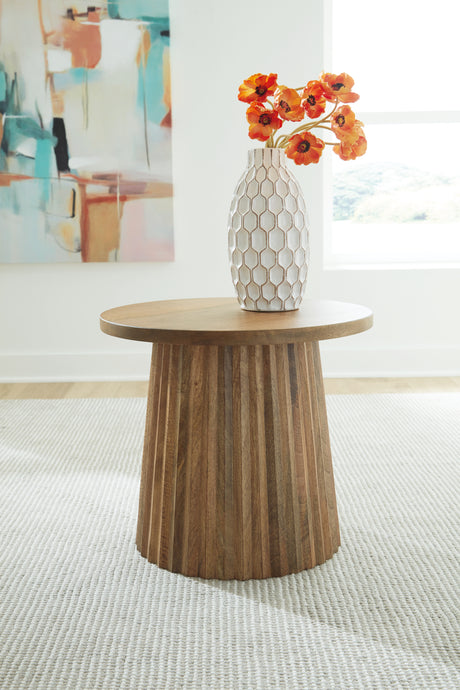 Nashville Furniture Outlets - Ashley Furniture - Ceilby Accent Table - Accent Table / Black - A4000603