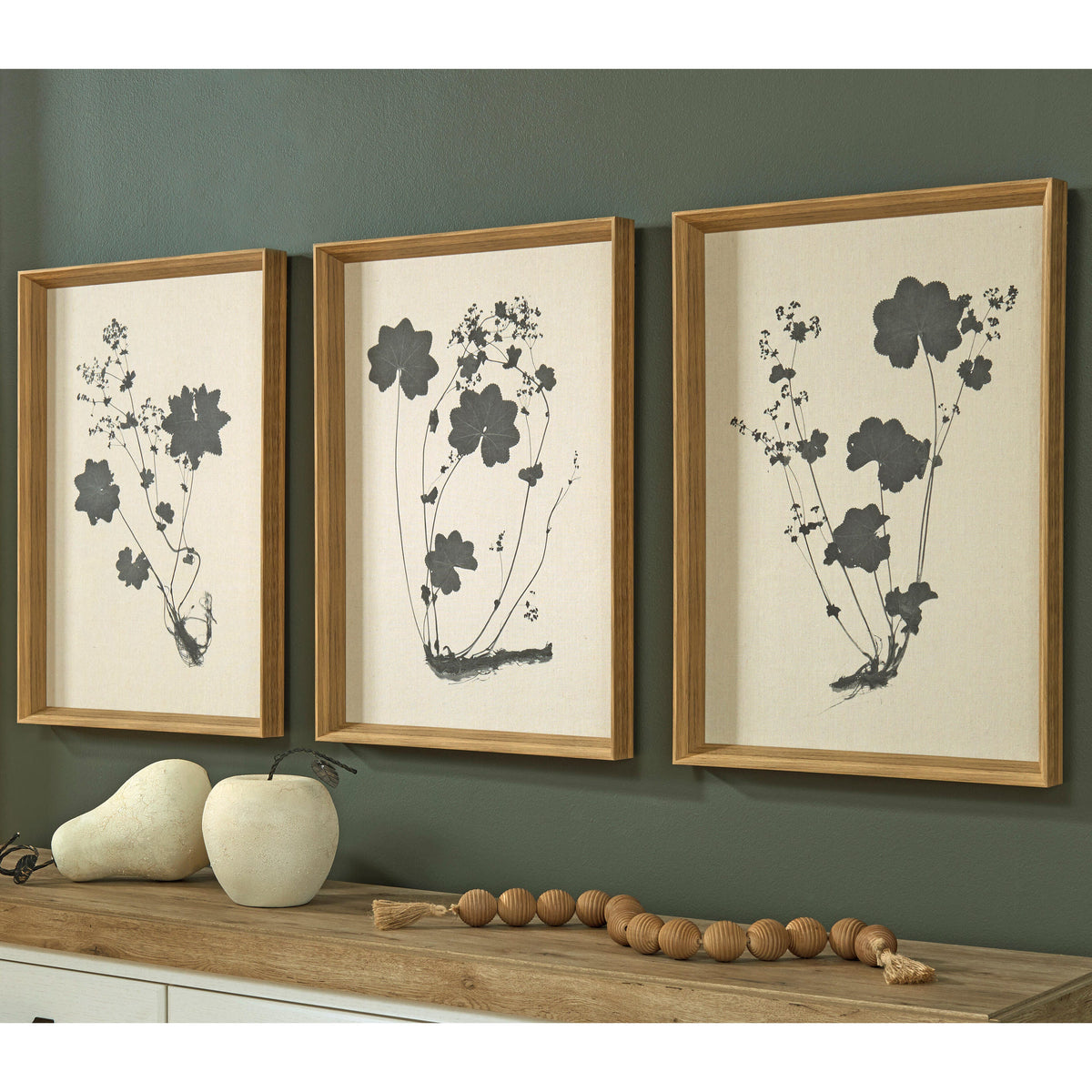 Nashville Furniture Outlets - Ashley Furniture - Huddwick Wall Decor - Wall Art Set (3/CN) - A8000559