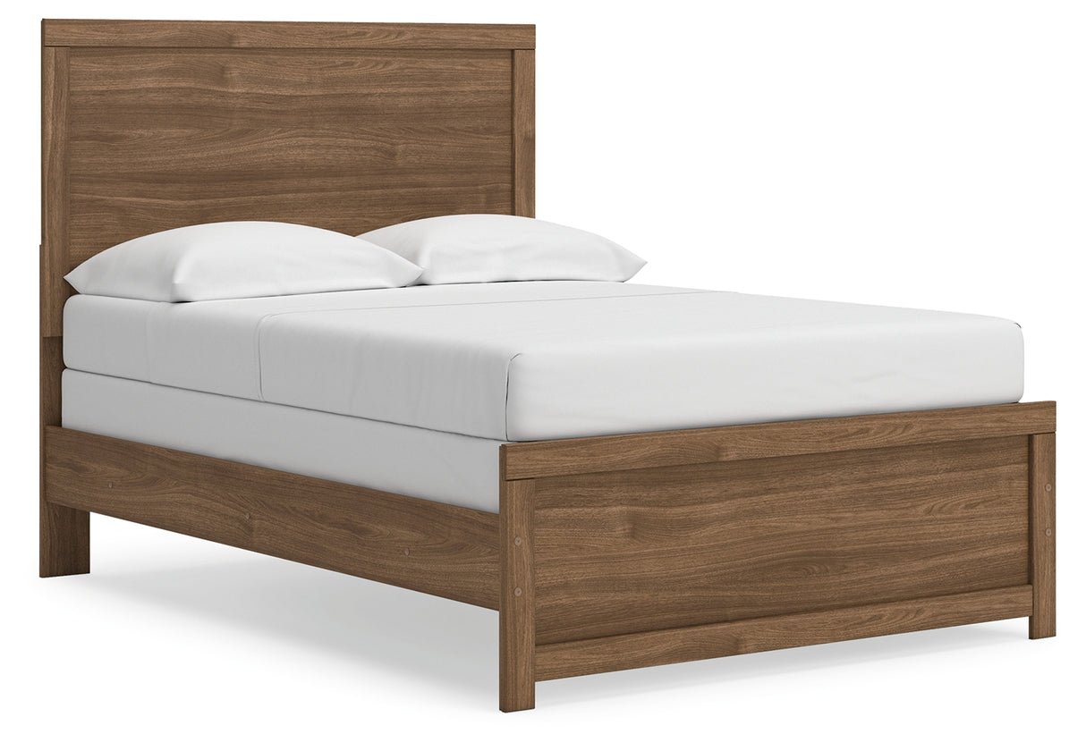 Nashville Furniture Outlets - Ashley Furniture - Broachmyn Bedroom - Full Panel Bed / Auburn - PCB1116B9
