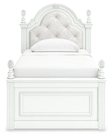 Kozlani Bedroom