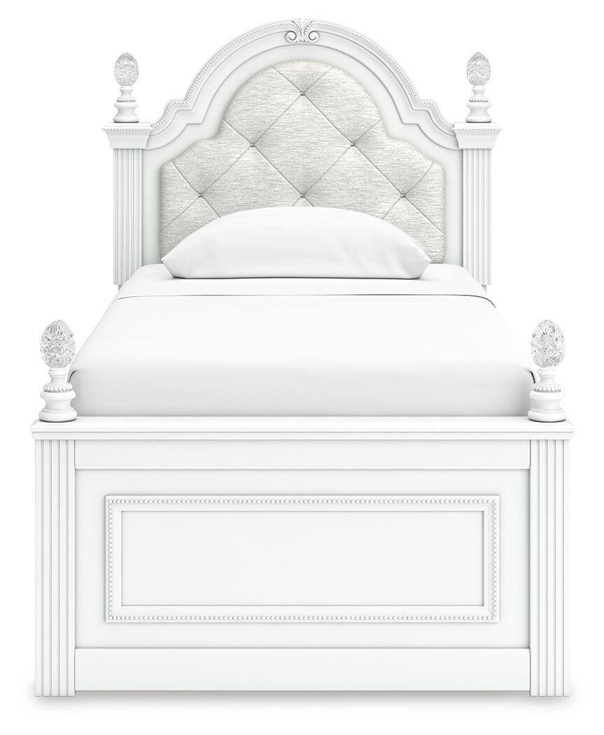 Kozlani Bedroom