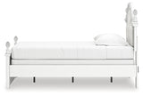 Kozlani Bedroom