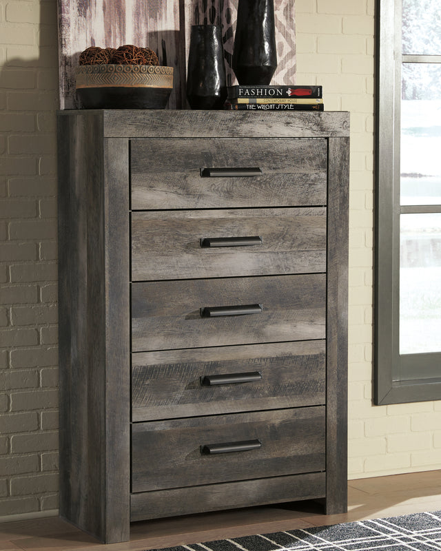 Nashville Furniture Outlets - Ashley Furniture - Wynnlow Bedroom - Queen Upholstered Poster Bed / Gray - B440B7
