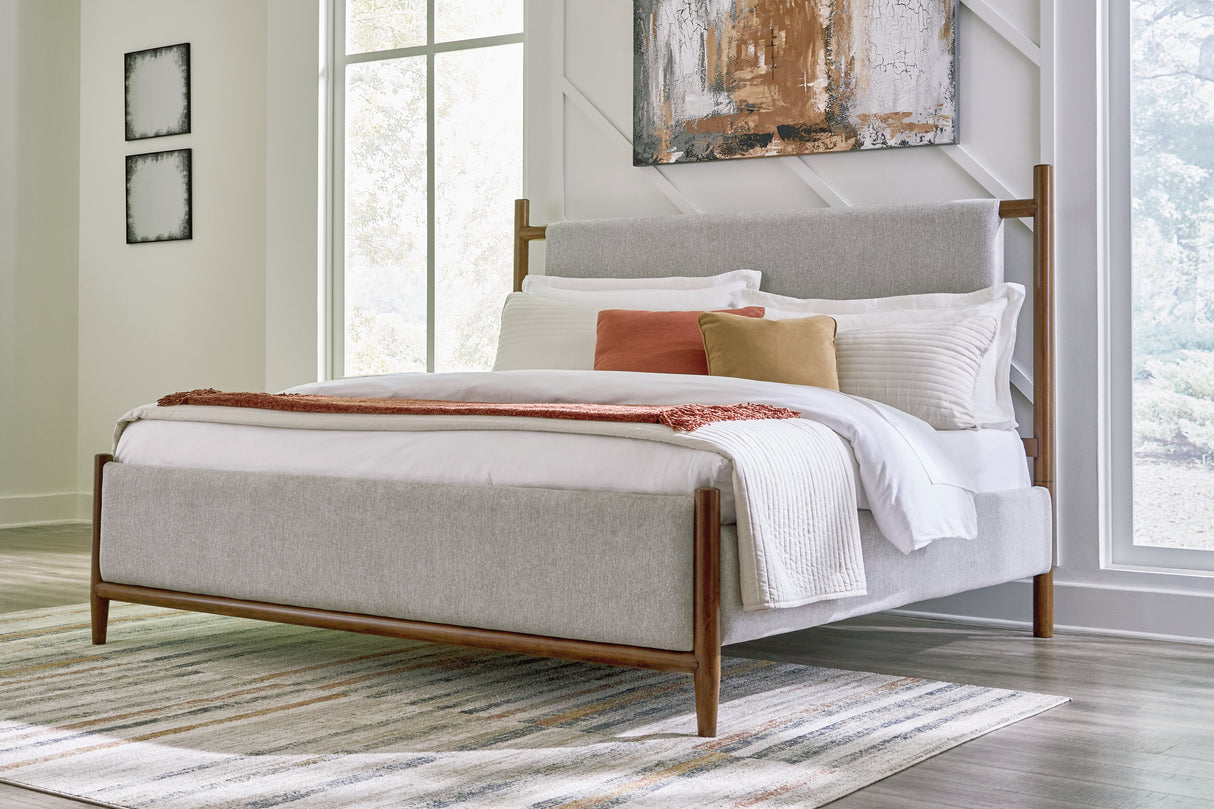Nashville Furniture Outlets - Ashley Furniture - Lyncott Bedroom - King Upholstered Bed / Brown - B615B6
