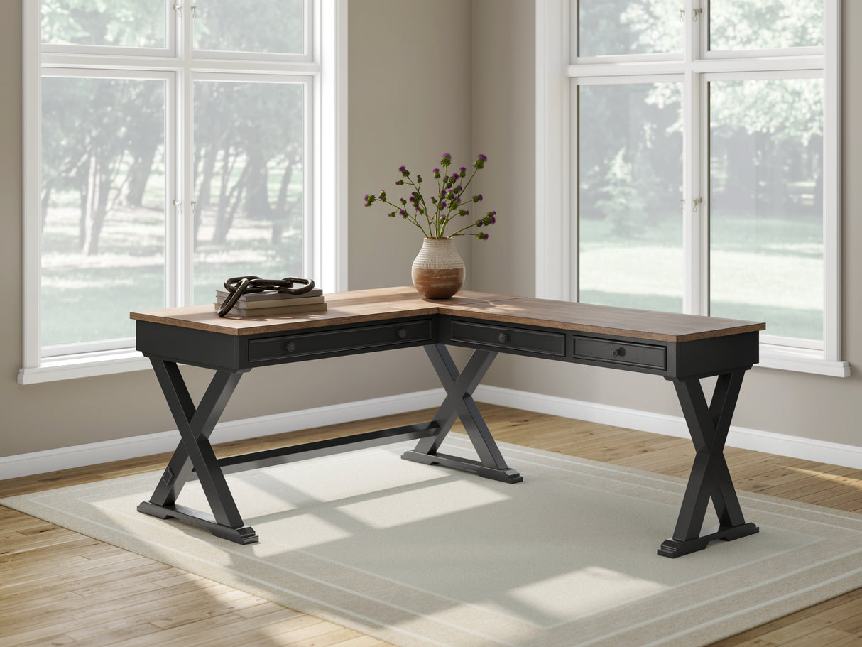 Nashville Furniture Outlets - Ashley Furniture - Wildenauer Office Desk - Home Office Desk / Brown/Black - H664H2