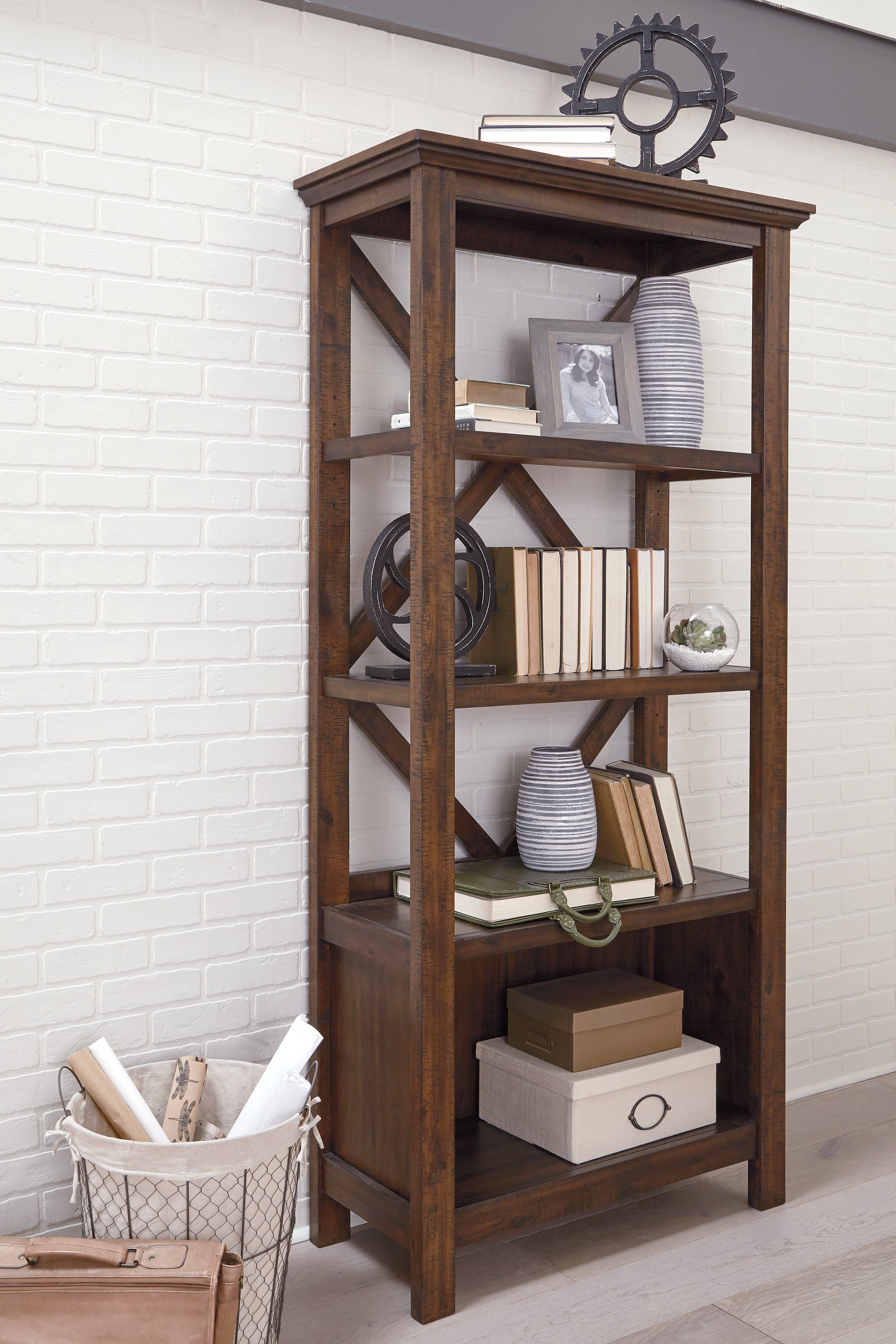 Nashville Furniture Outlets - Ashley Furniture - Baldridge Bookcase