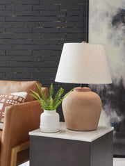 Nashville Furniture Outlets - Ashley Furniture - Scantor Lighting - Table Lamp (Set of 2) / Rust - L207464X2