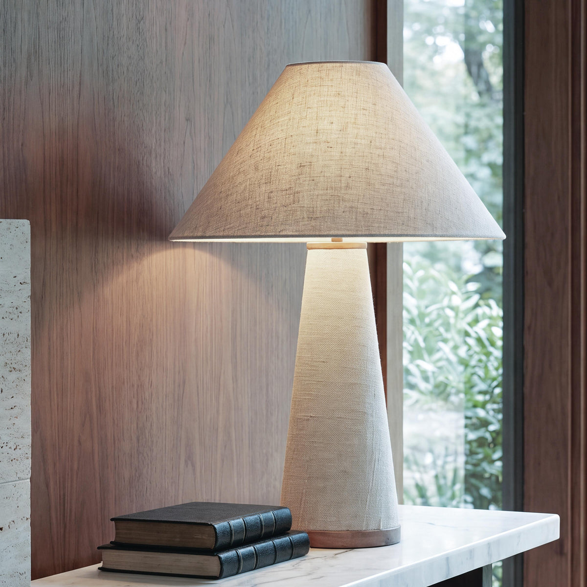 Nashville Furniture Outlets - Ashley Furniture - Dellridge Lighting - Metal Table Lamp (1/CN) - L400004