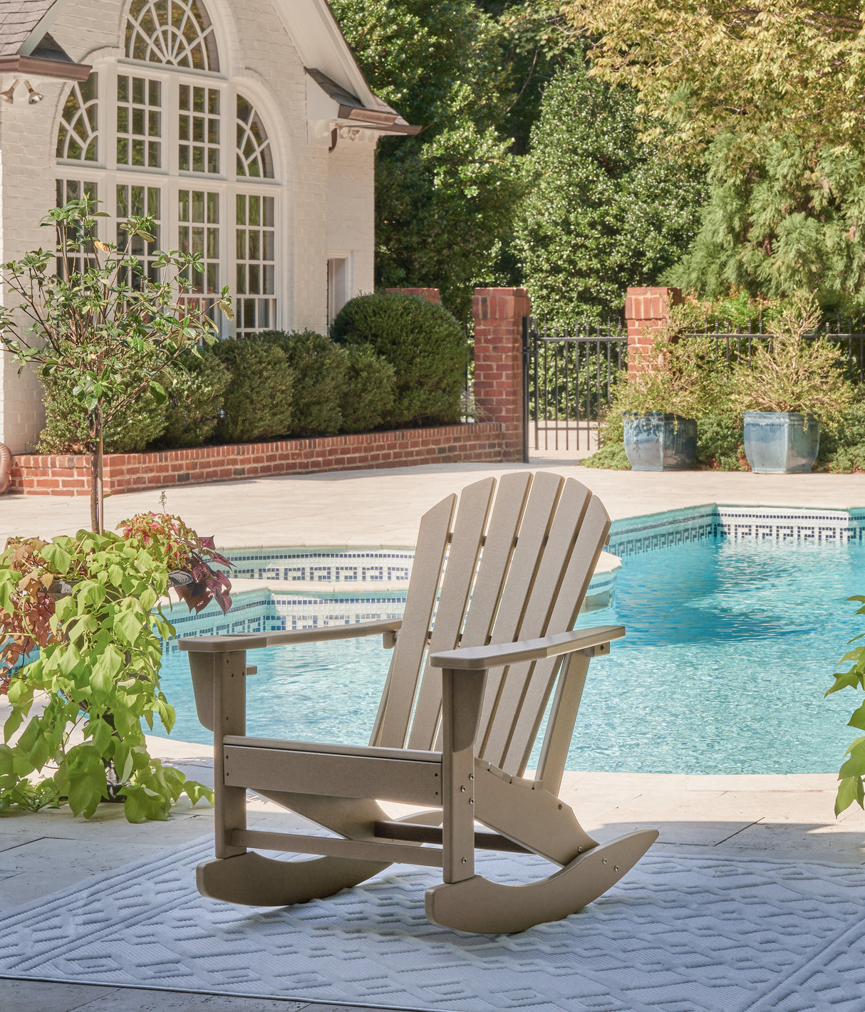 Nashville Furniture Outlets - Ashley Furniture - Sundown Treasure Outdoor - Rocking Chair / Driftwood - P014-827