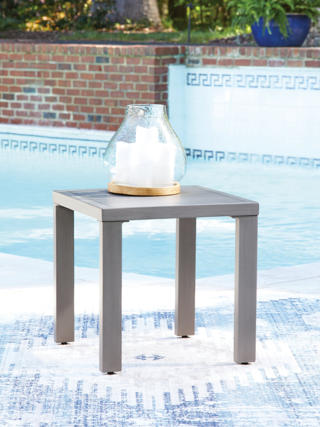 Nashville Furniture Outlets - Ashley Furniture - Half Moon Beach Outdoor - Square End Table / Gray - PCP418-702