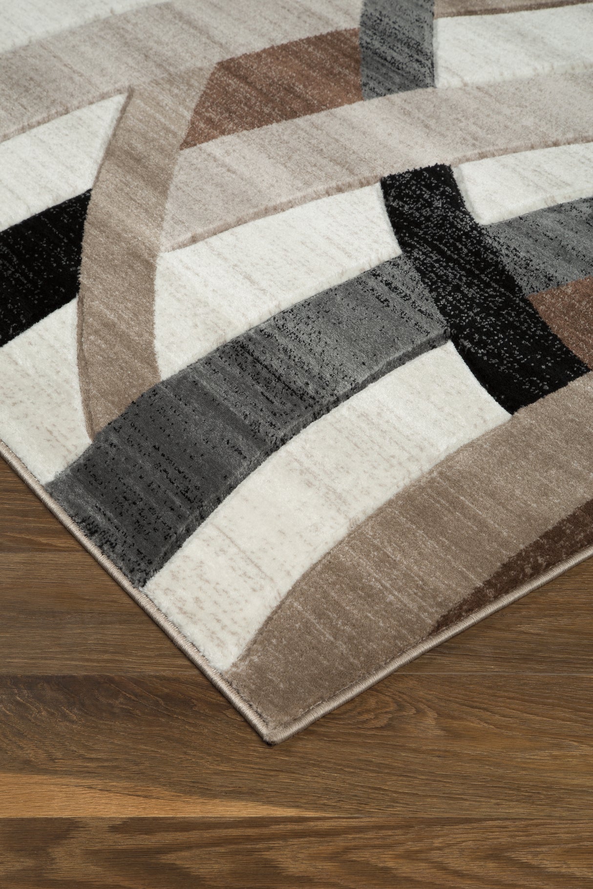 Nashville Furniture Outlets - Ashley Furniture - Jacinth Rug - 5' x 6'7" Rug / Multi - R402922