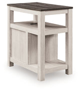 Fendenmore Chairside End Table