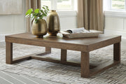 Nashville Furniture Outlets - Ashley Furniture - Cariton Coffee Table - Rectangular Cocktail Table / Gray - T471-1