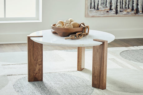 Nashville Furniture Outlets - Ashley Furniture - Isanti Coffee Table - Rectangular Cocktail Table / Light Brown/White - T662-1