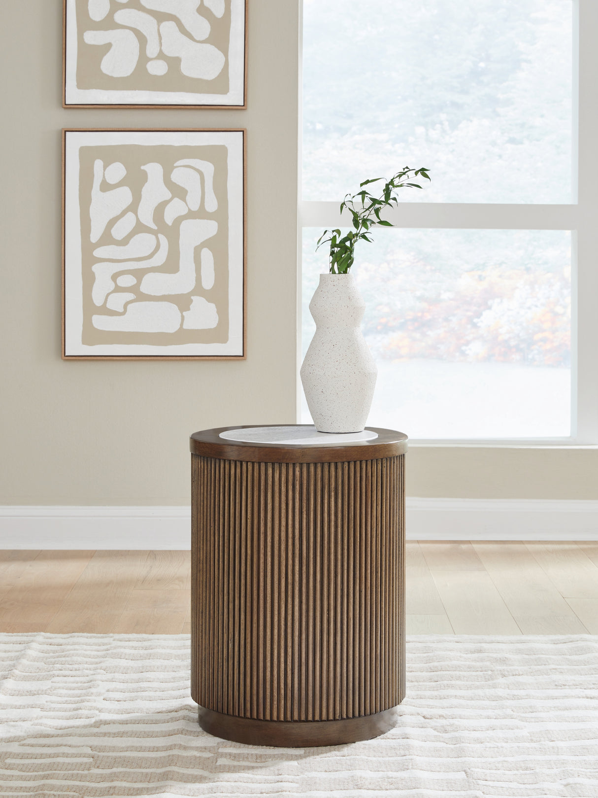 Nashville Furniture Outlets - Ashley Furniture - Hadonna End Table - Round End Table - T658-6