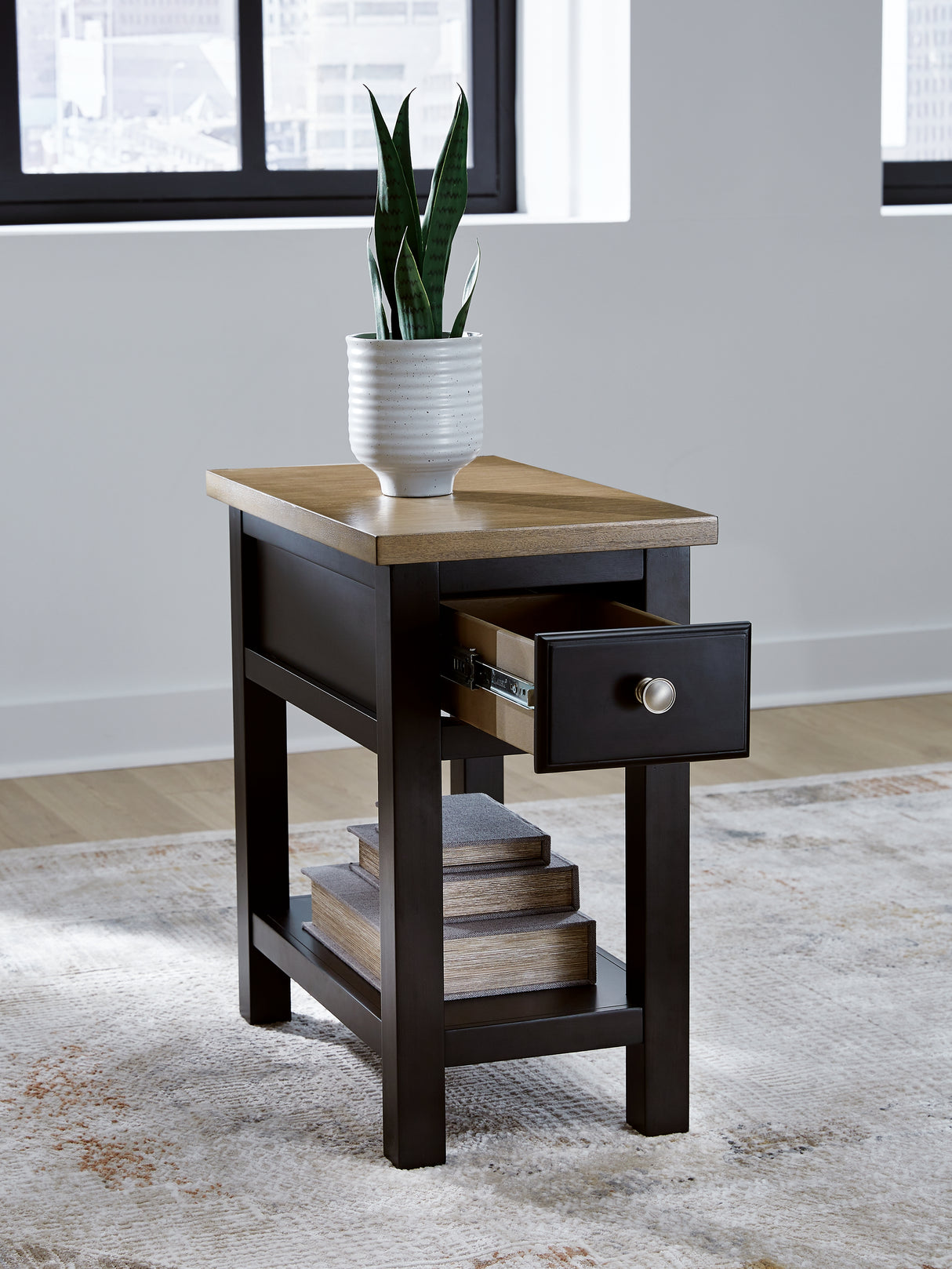 Drazmine Chairside End Table