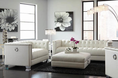 Nashville Furniture Outlets-Chaviano White- 