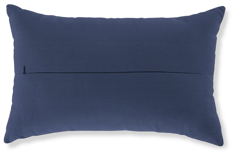 Velvetley Pillows